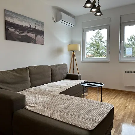 Aura 2 Apartament