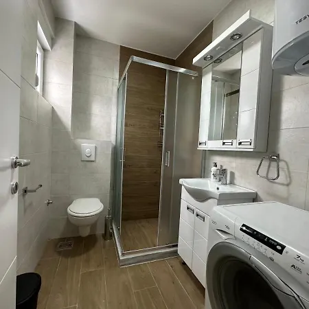Aura 2 Apartment *